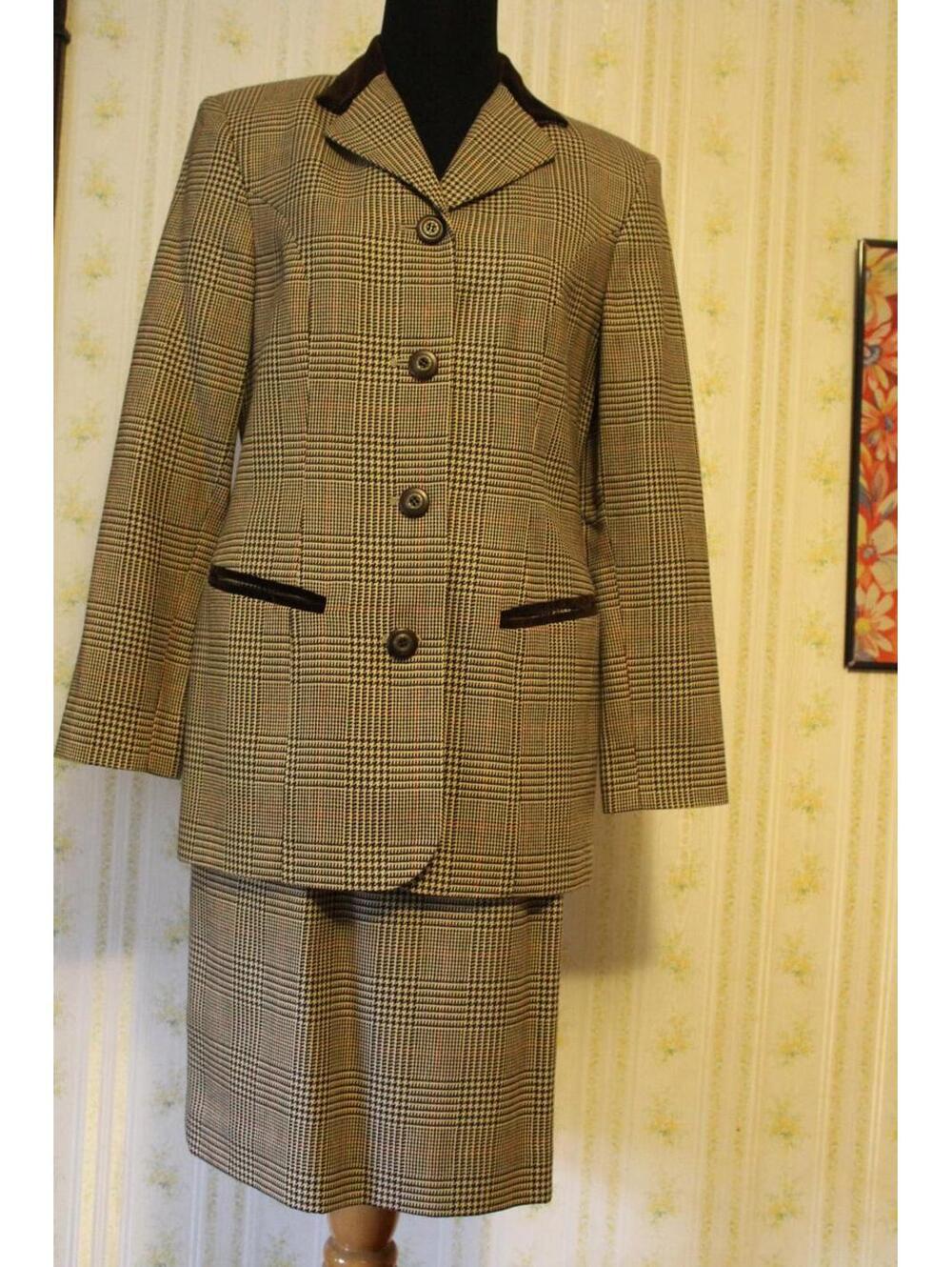 Vintage Early 90s AMANDA SMITH Petites Fall Brown Skirt Suit 4P